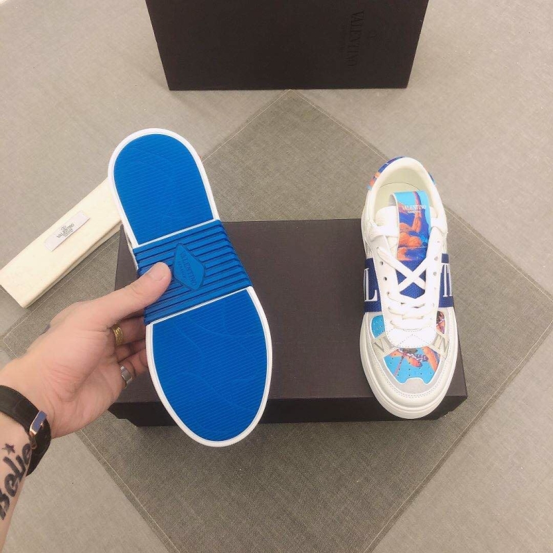 Valentino Sneakers